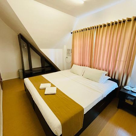 Castle Rock Boracay Yapak Exterior foto